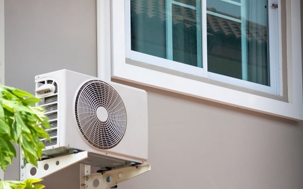 Việc lắp đặt quá nhiều dàn nóng một lúc gây ảnh hưởng tới mỹ quan bên ngoài